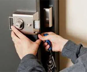 Gold Locksmith Store Levittown, PA 215-337-3200 - commercial-locksmith-service