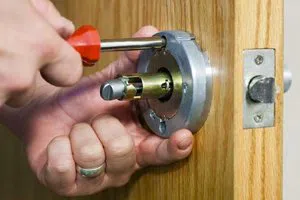 Gold Locksmith Store Levittown, PA 215-337-3200 - lock-replace